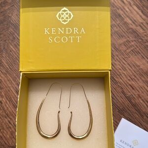 Kendra Scott earrings